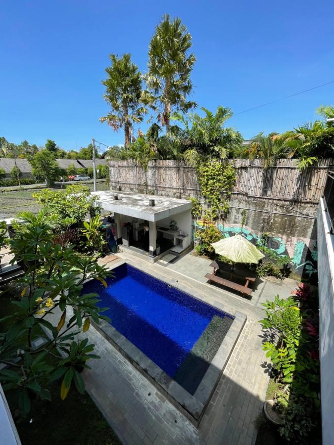 Tyana Private Room In Batu Bolong 26 チャングー エクステリア 写真